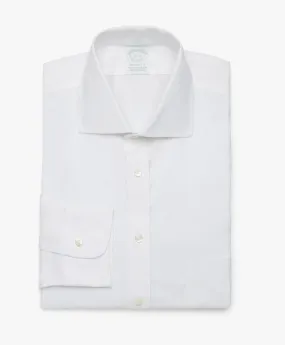 Camisa blanca slim fit non-iron de algodón elástico con cuello semifrancés