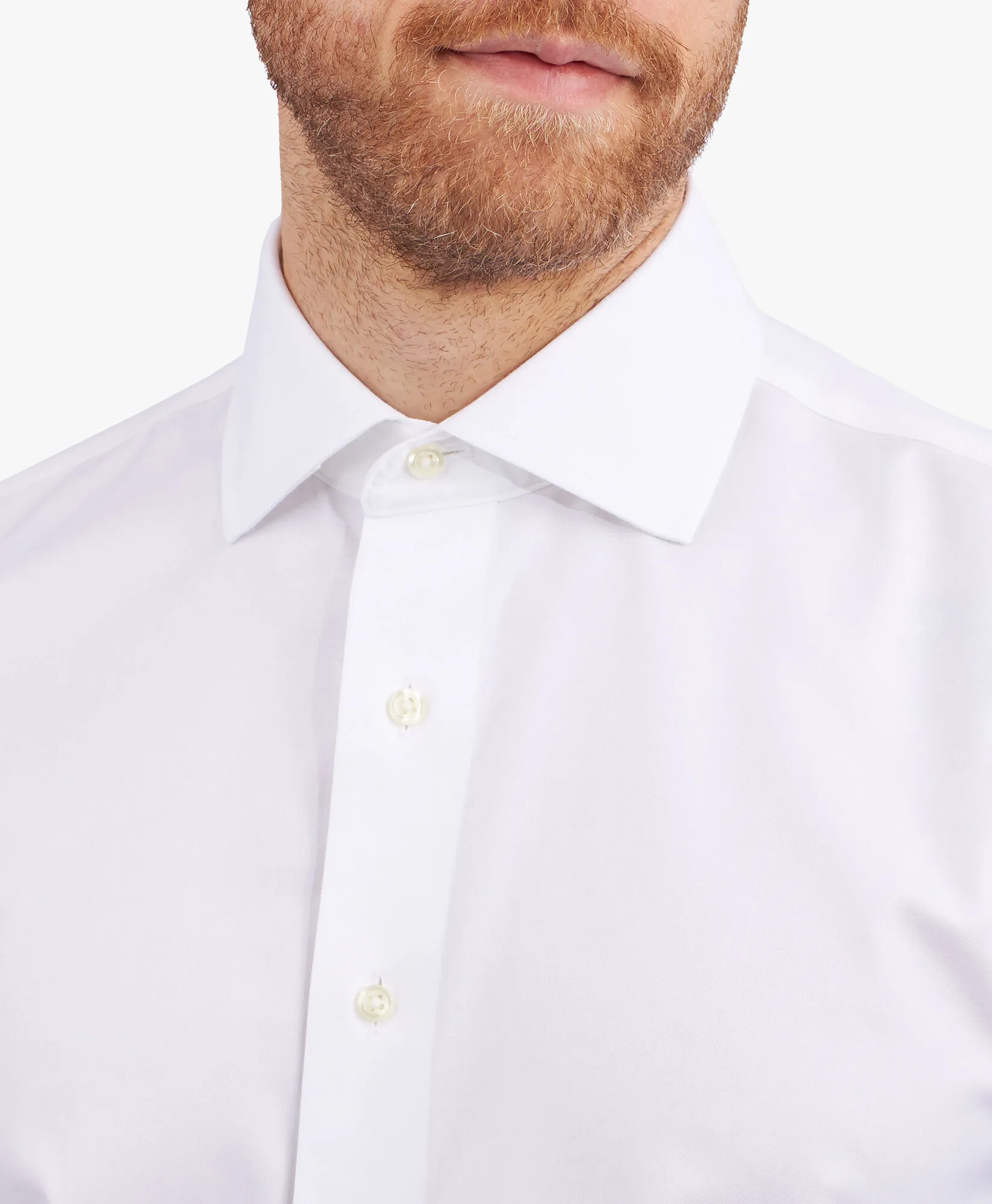 Camisa de corte slim non-iron de algodón elástico con cuello inglés abierto