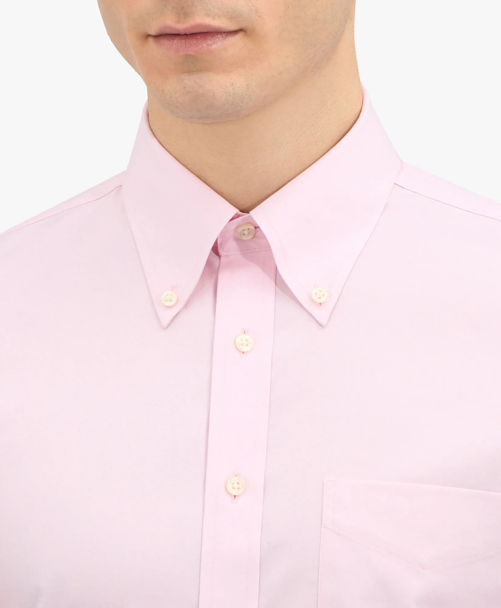 Camisa de vestir rosa claro de corte slim non-iron en algodón elástico con cuello button down