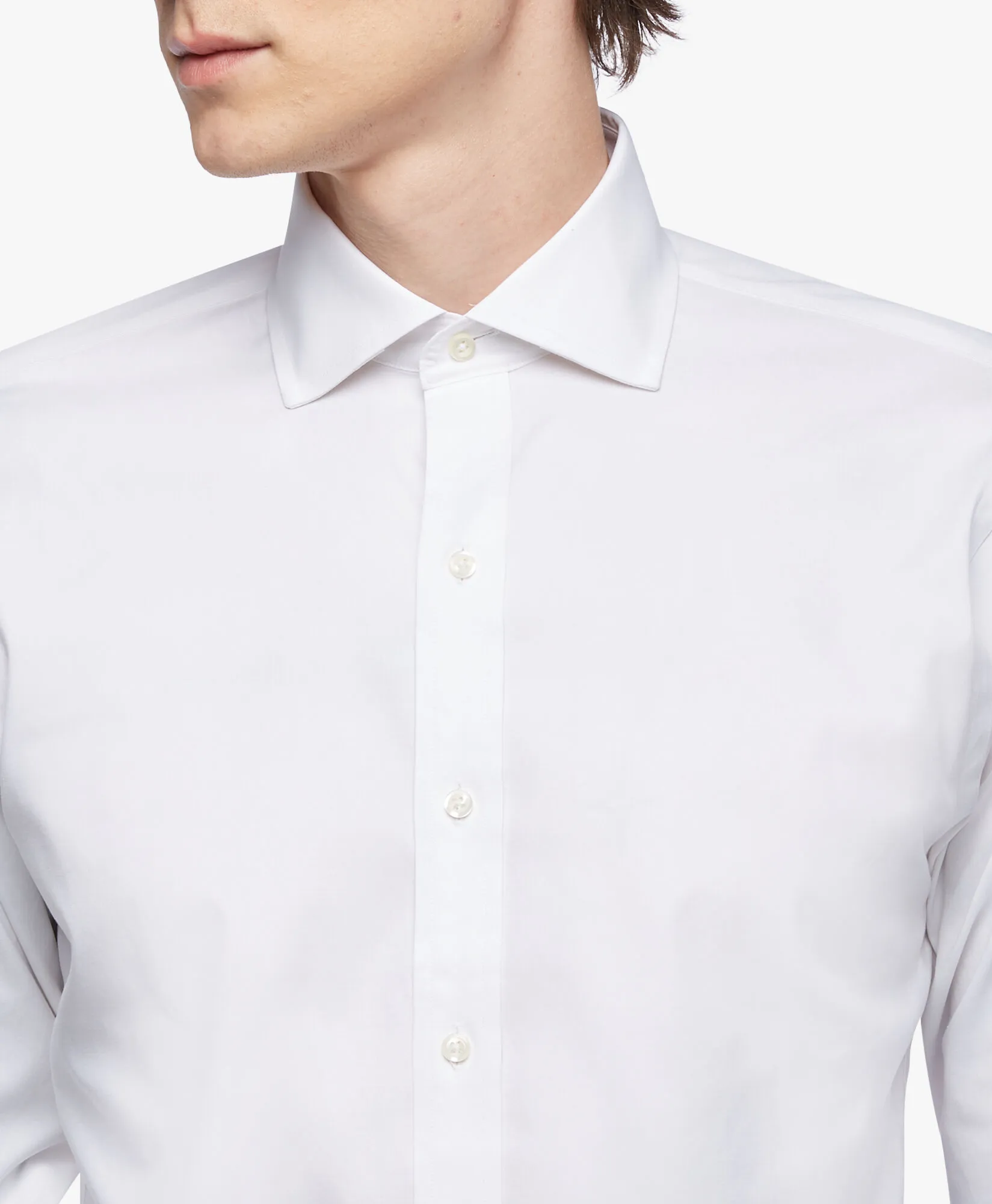 Camisa regular fit non-iron de algodón elástico con cuello ainsley