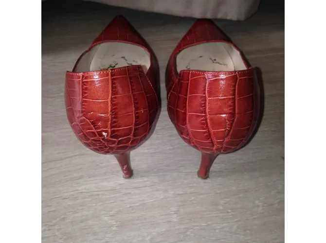 Escada Zapatillas Roja 