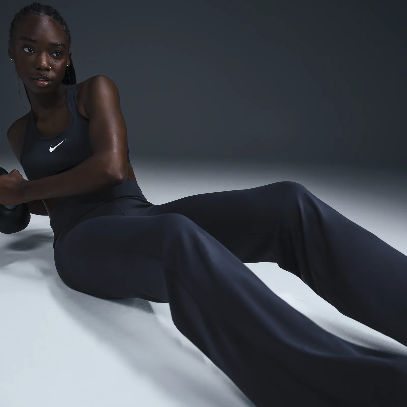 Nike High-Waisted Trousers