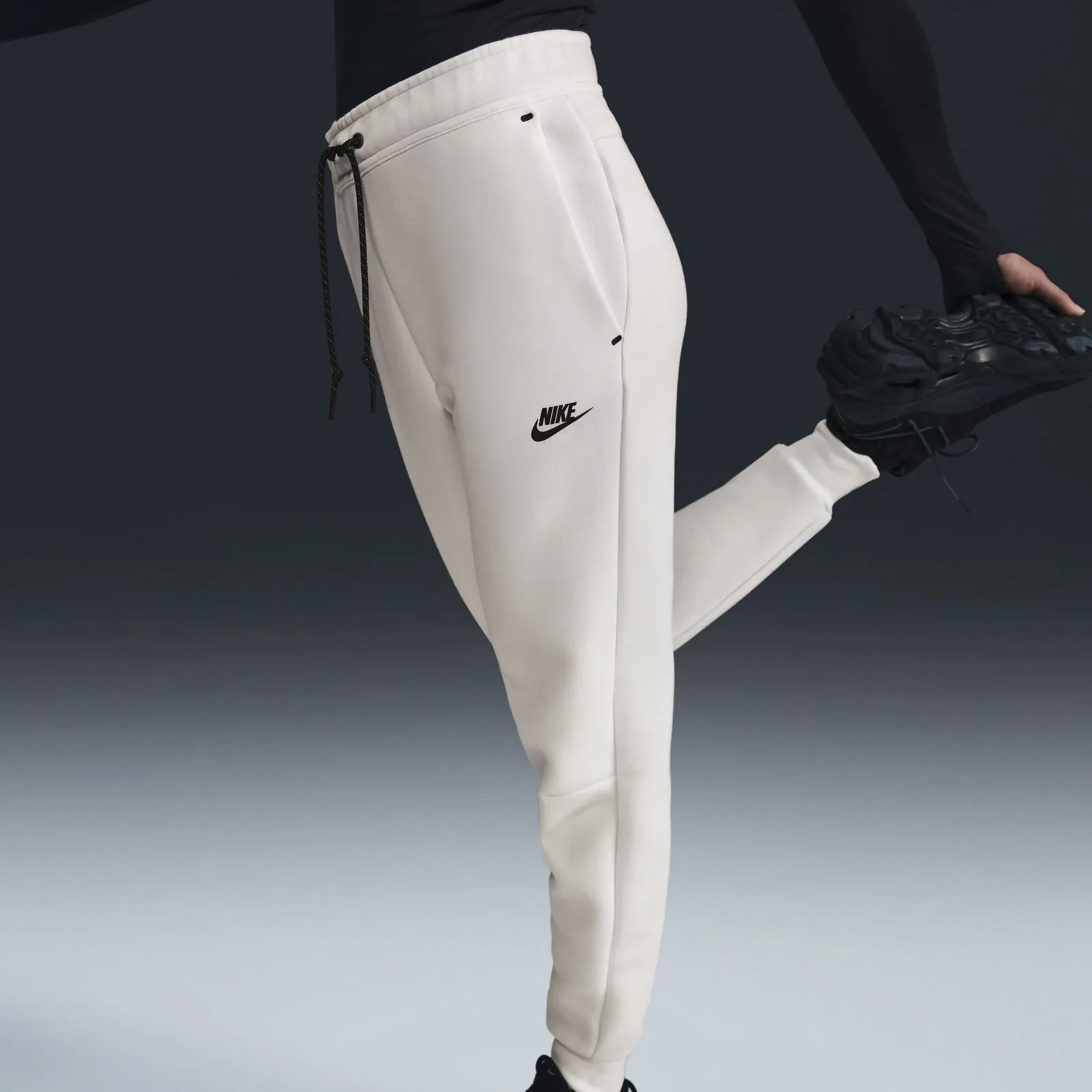 Nike Tech Fleece Mid Rise Running Trousers