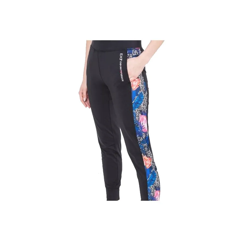 Pantalón Deportivo EA7 3GTP63 Color Negro y Estampado Floral