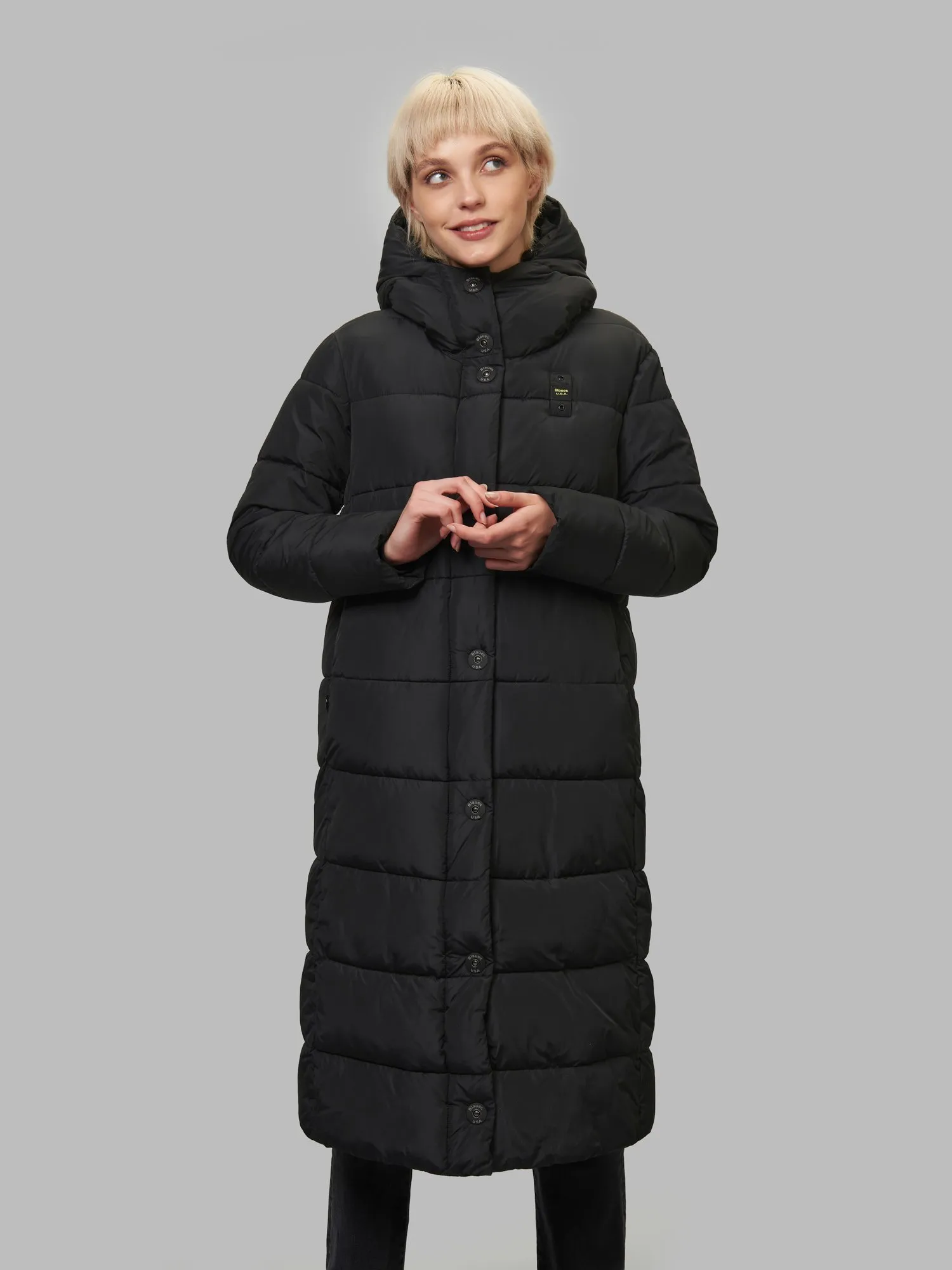 Parka de mujer Blauer larga de pluma sintetica negro