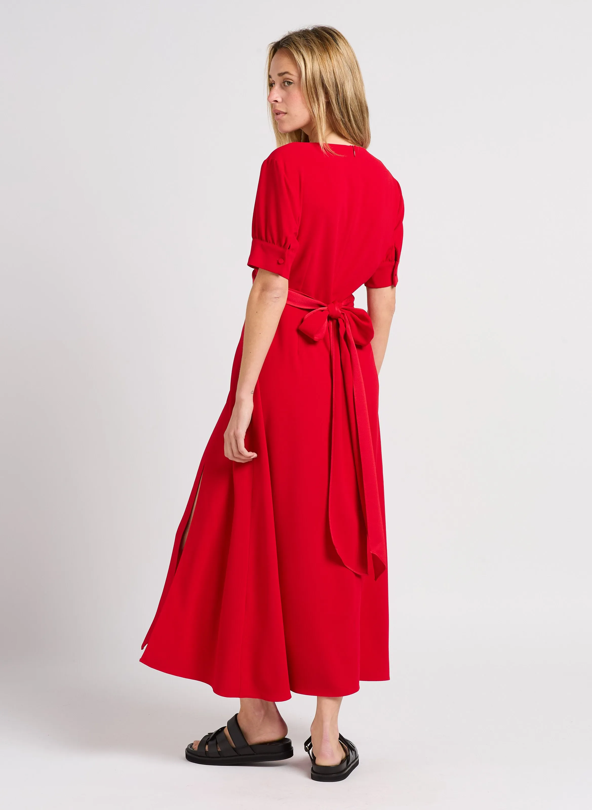 ZAPA ROSEAU - Vestido midi ajustado en rojo